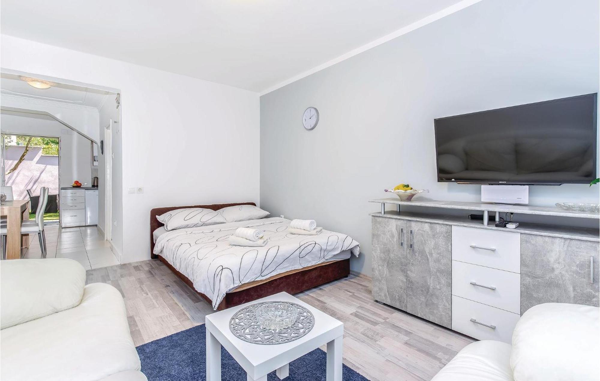 Stunning Apartment In Kostrena With Kitchen Dış mekan fotoğraf